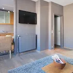 Apartman La *